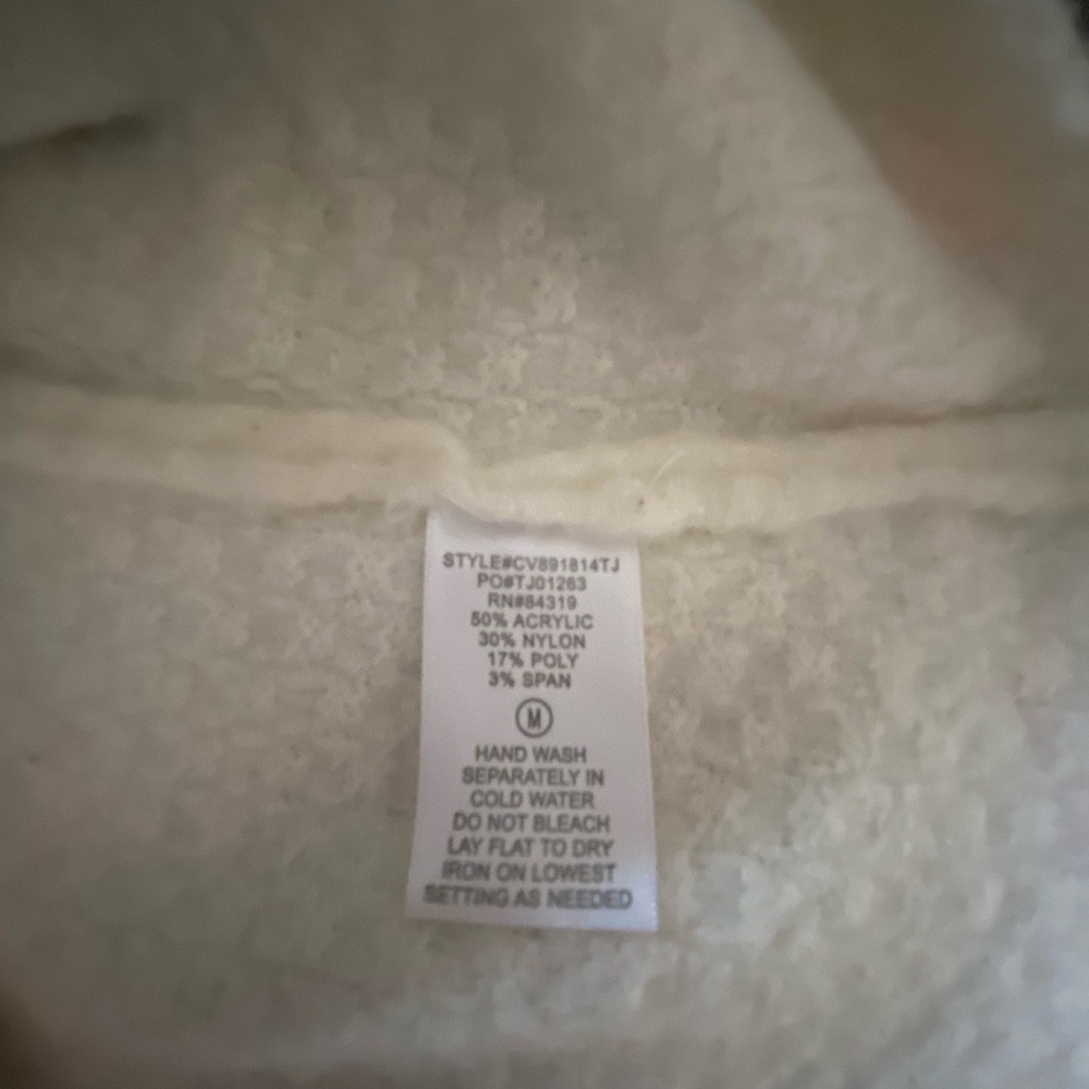 CYRUS Sweater Sz M - Picture 8 of 9
